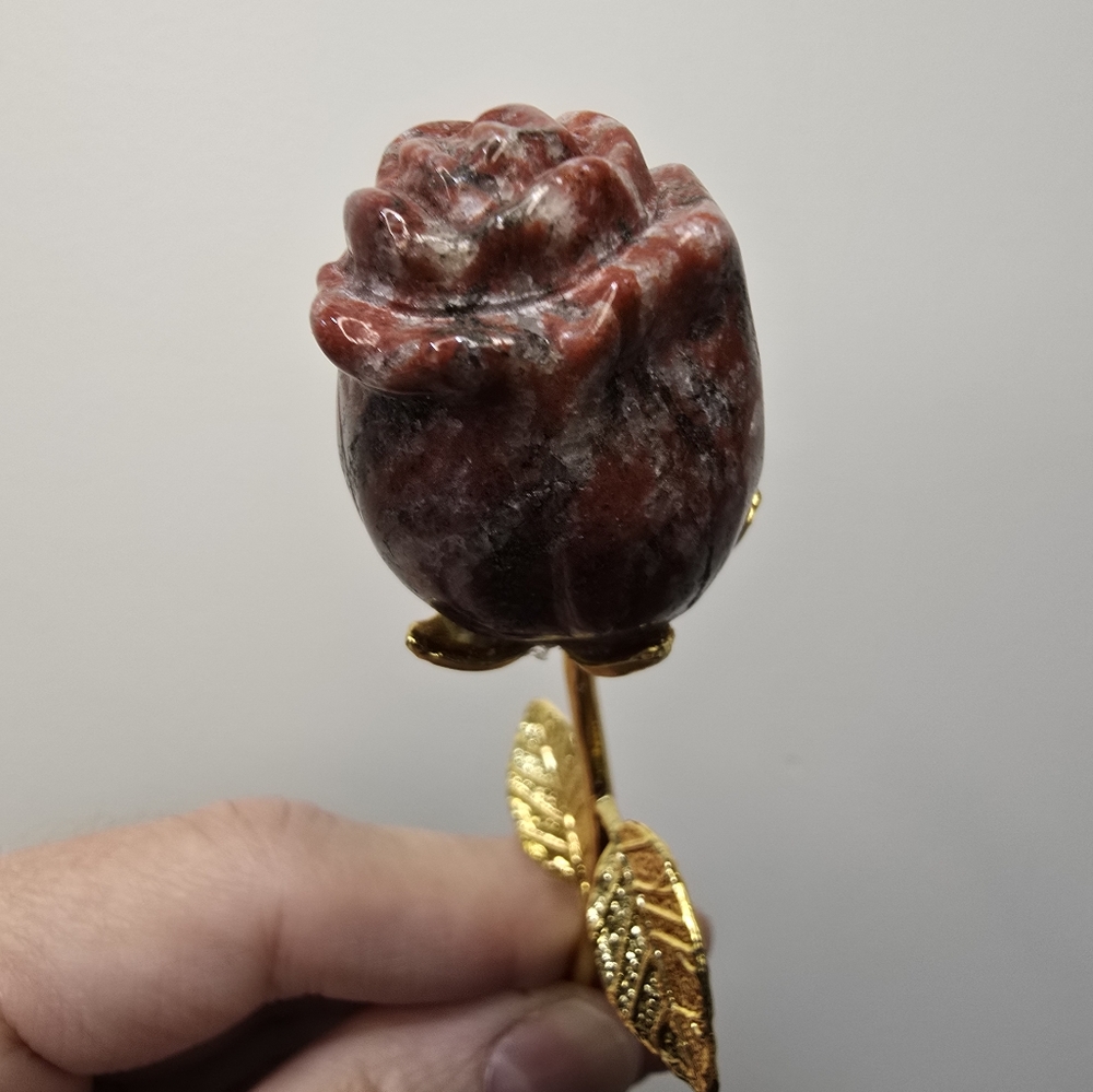 Red Sesame Stone Crystal Rose - Picture 10 of 13